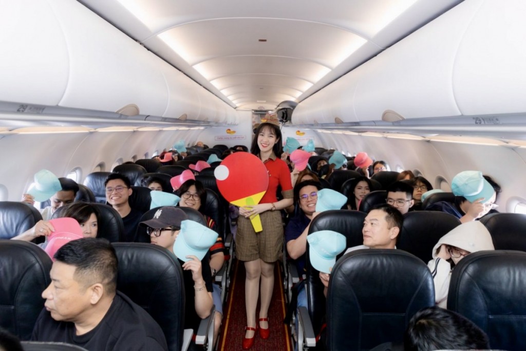 Biết ơn mình bằng hành trình trên mây: Những chuyến bay Vietjet lan tỏa thông điệp ý nghĩa mùa lễ hội Biết ơn mình bằng hành trình trên mây: Những chuyến bay Vietjet lan tỏa thông điệp ý nghĩa mùa lễ hội