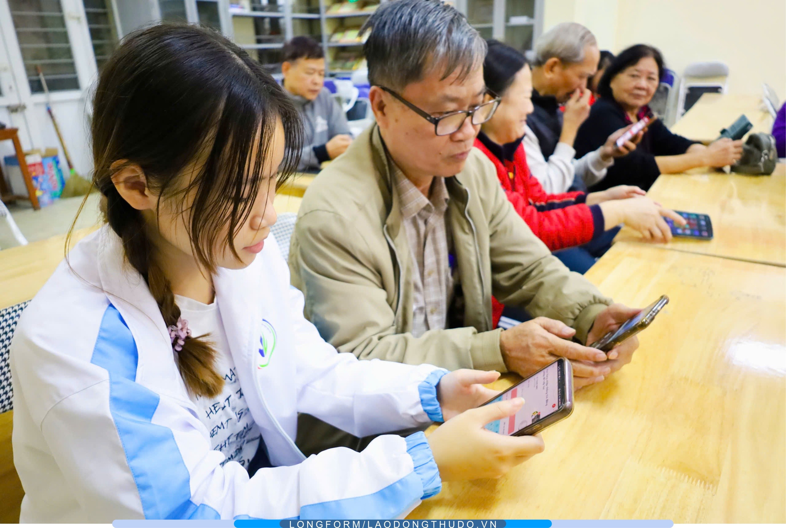 Khẳng định cam kết “lấy người dân làm trung tâm”