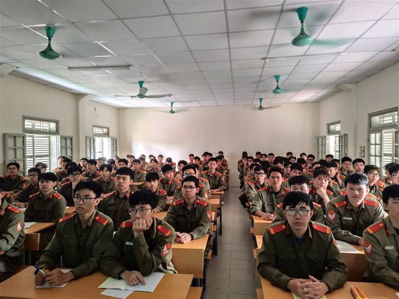 Sinh viên Trường Đại học Điện lực và hành trình lan tỏa tình yêu đất nước