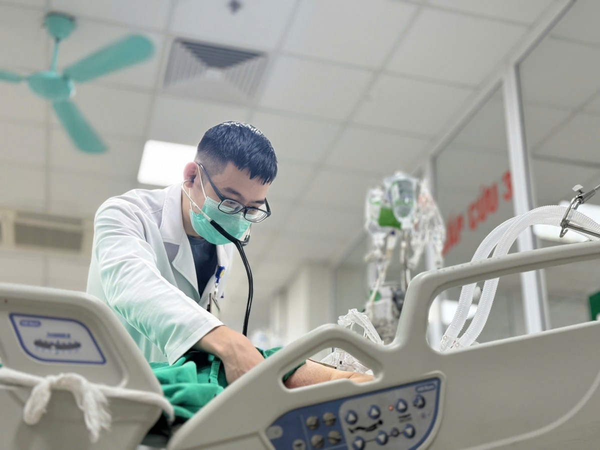 Cúm mùa diễn biến nguy kịch trên bệnh nhân suy giảm miễn dịch Cúm mùa diễn biến nguy kịch trên bệnh nhân suy giảm miễn dịch