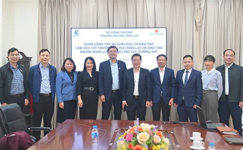 Trường Đại học Điện lực: Định hướng đào tạo và phát triển nguồn nhân lực cho lĩnh vực đường sắt