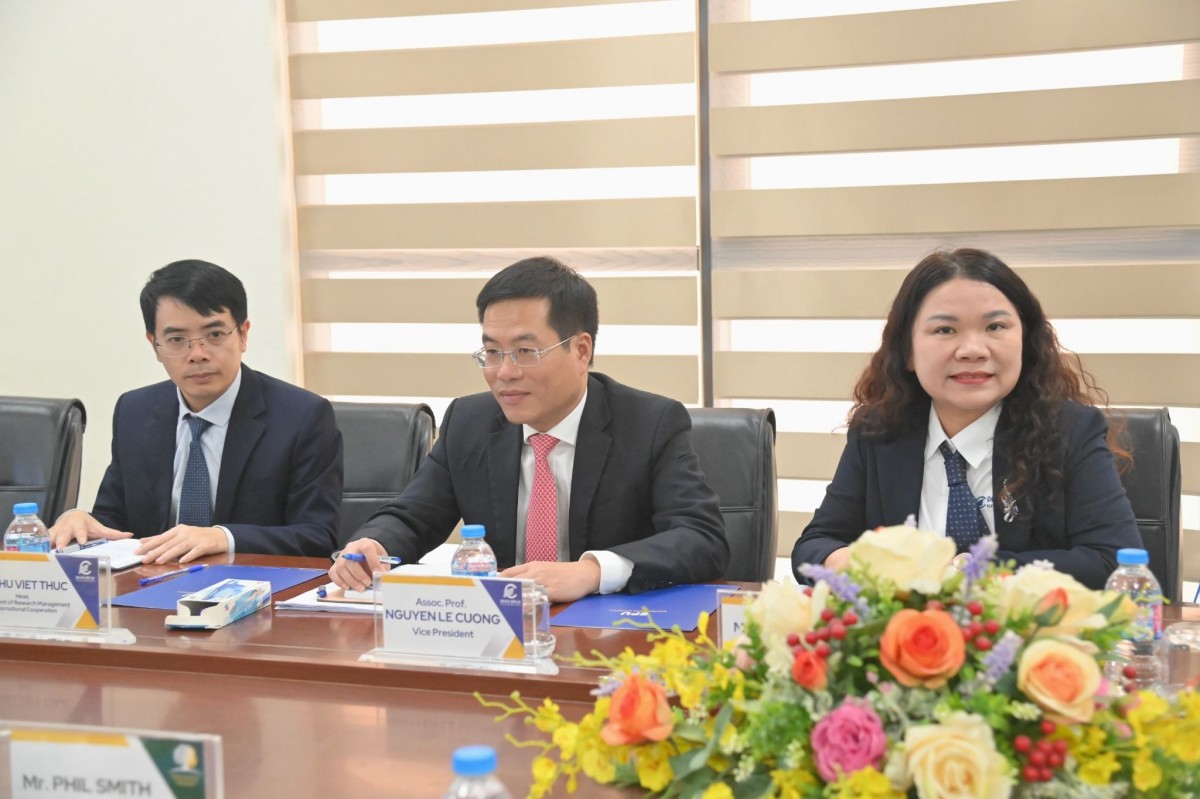 Trường Đại học Điện lực: Thúc đẩy hợp tác về giáo dục và phát triển bền vững với NatureWize Vietnam Trường Đại học Điện lực: Thúc đẩy hợp tác về giáo dục và phát triển bền vững với NatureWize Vietnam