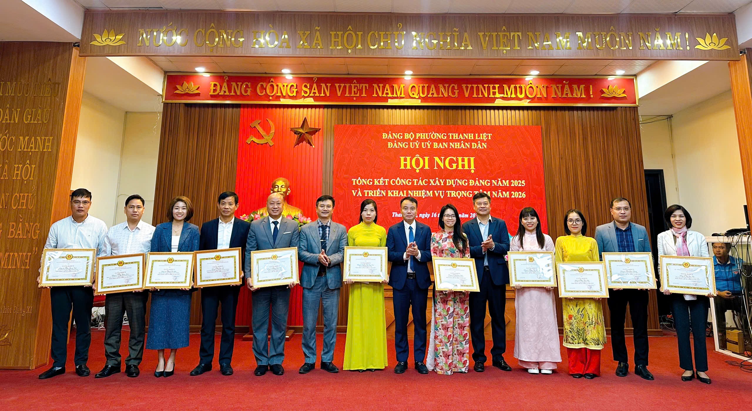 Phường Thanh Liệt: Khen thưởng công tác xây dựng Đảng năm 2025 Phường Thanh Liệt: Khen thưởng công tác xây dựng Đảng năm 2025