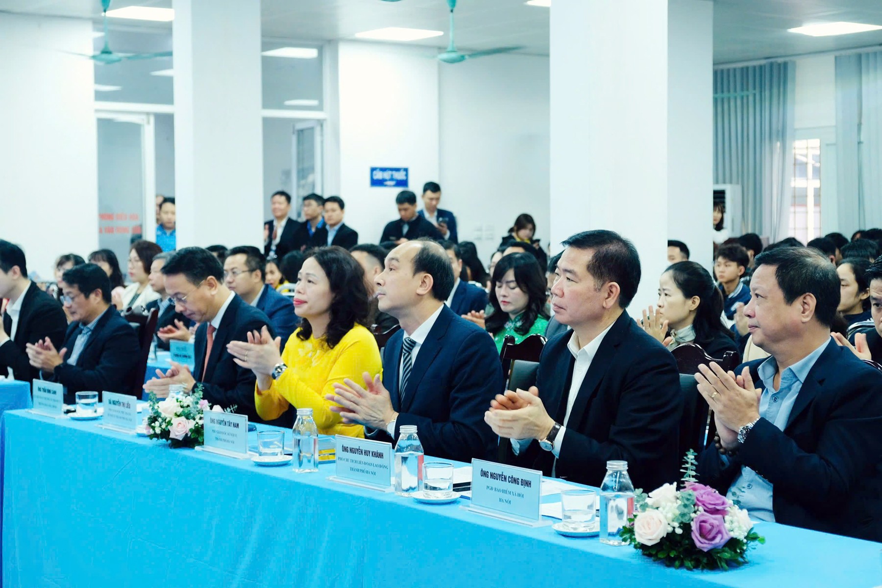 Hà Nội: Ra mắt Cổng thông tin việc làm, thúc đẩy chuyển đổi số thị trường lao động Hà Nội: Ra mắt Cổng thông tin việc làm, thúc đẩy chuyển đổi số thị trường lao động