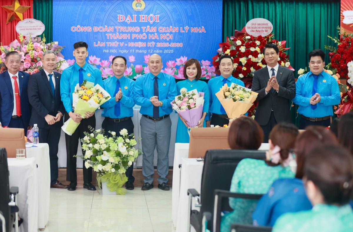 Công đoàn Trung tâm Quản lý nhà Hà Nội: Khẳng định vai trò chỗ dựa của người lao động