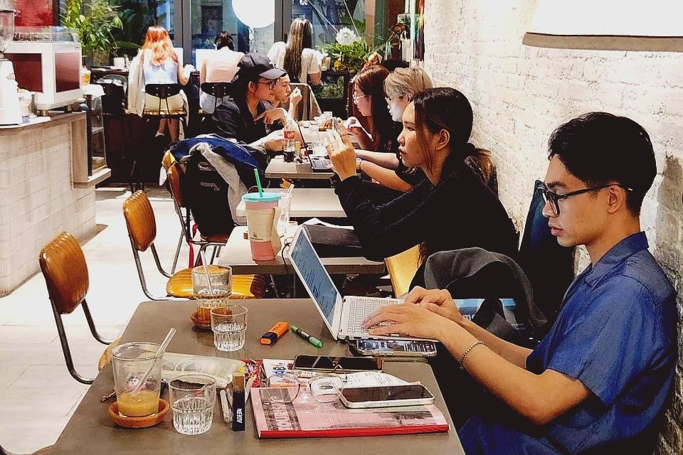 Nhiều trường Đại học cho sinh viên nghỉ Tết Nguyên đán 2026 dài ngày, sinh viên chủ động đi làm thêm Nhiều trường Đại học cho sinh viên nghỉ Tết Nguyên đán 2026 dài ngày, sinh viên chủ động đi làm thêm