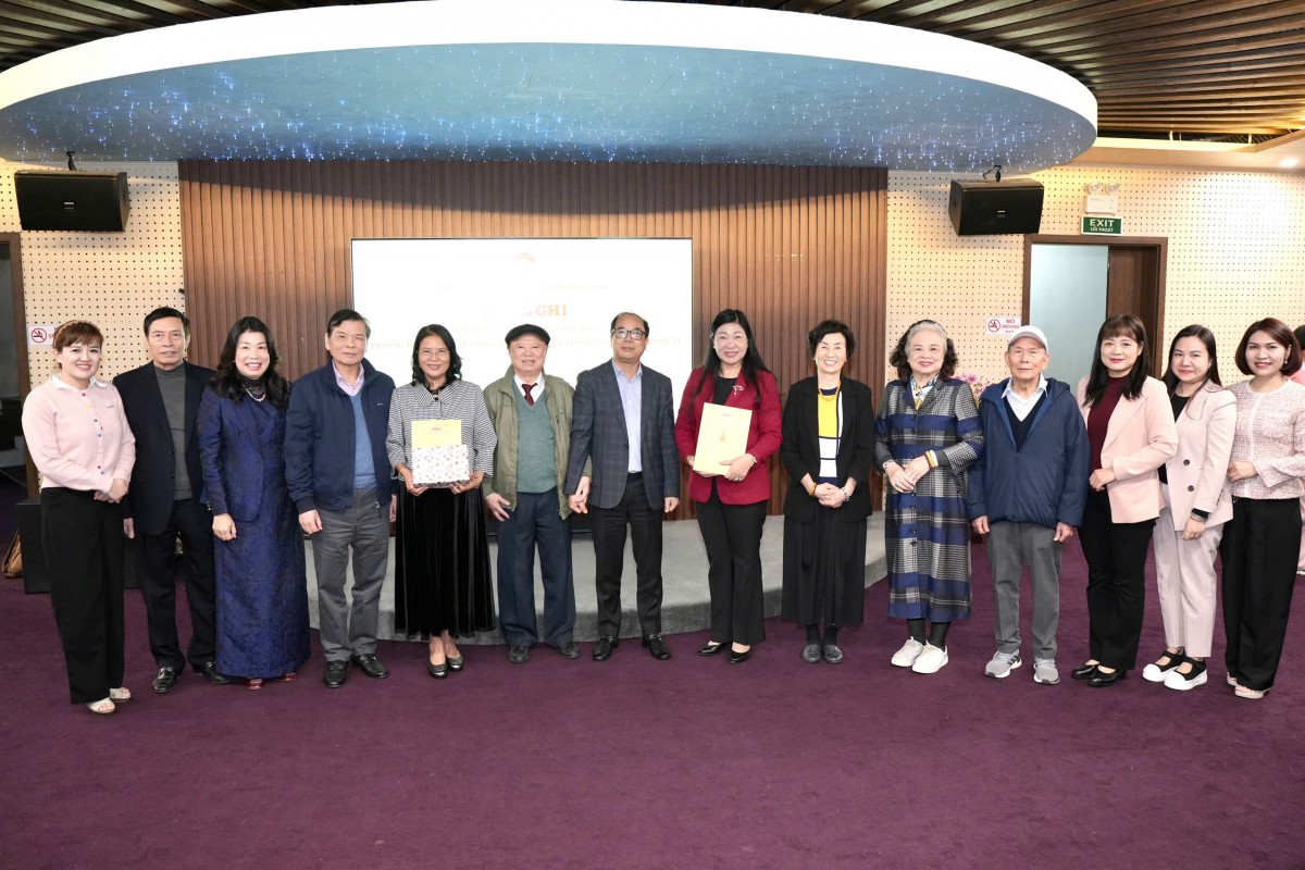 Hội đồng Tư vấn Kinh tế: Phát huy trí tuệ, đồng hành cùng Thủ đô trong giai đoạn phát triển mới Hội đồng Tư vấn Kinh tế: Phát huy trí tuệ, đồng hành cùng Thủ đô trong giai đoạn phát triển mới