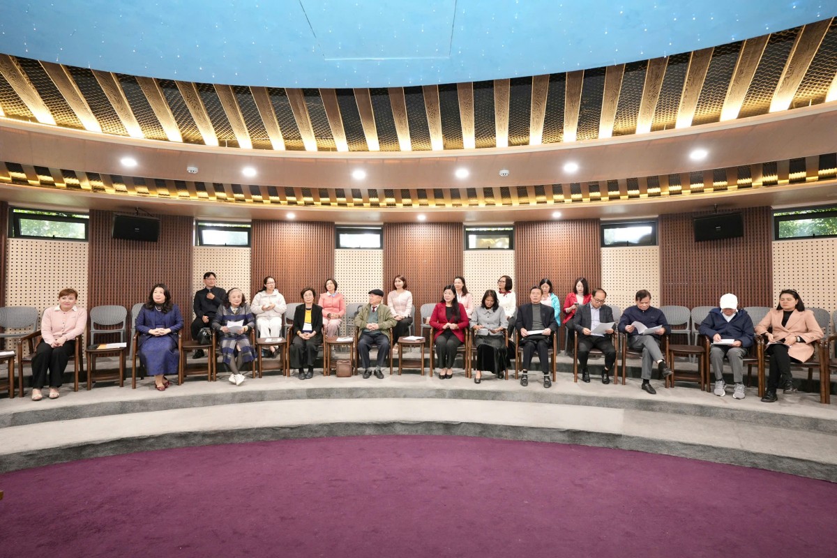 Hội đồng Tư vấn Kinh tế: Phát huy trí tuệ, đồng hành cùng Thủ đô trong giai đoạn phát triển mới Hội đồng Tư vấn Kinh tế: Phát huy trí tuệ, đồng hành cùng Thủ đô trong giai đoạn phát triển mới