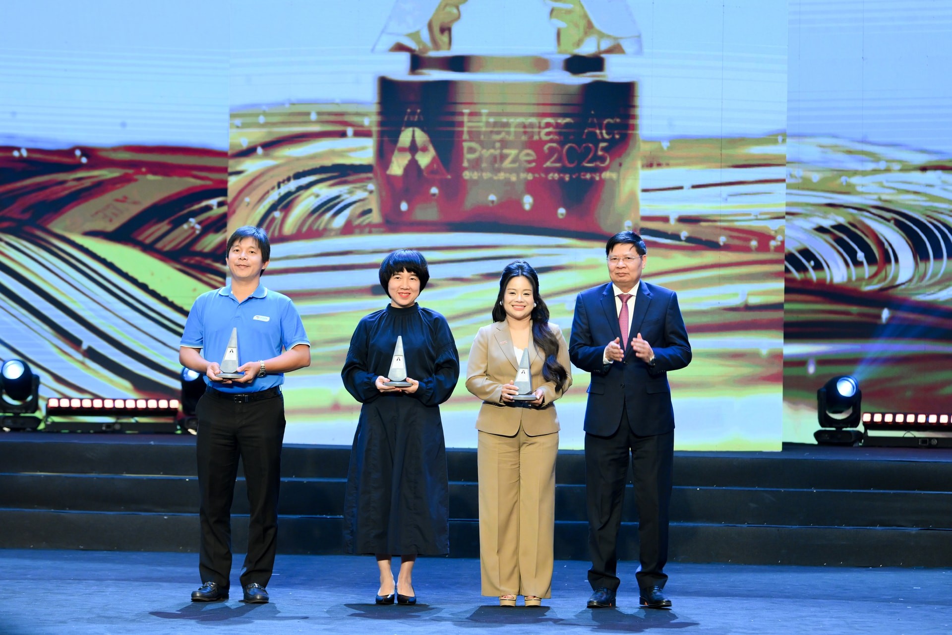 Giải thưởng Hành động vì cộng đồng năm 2025: Tôn vinh tinh thần 