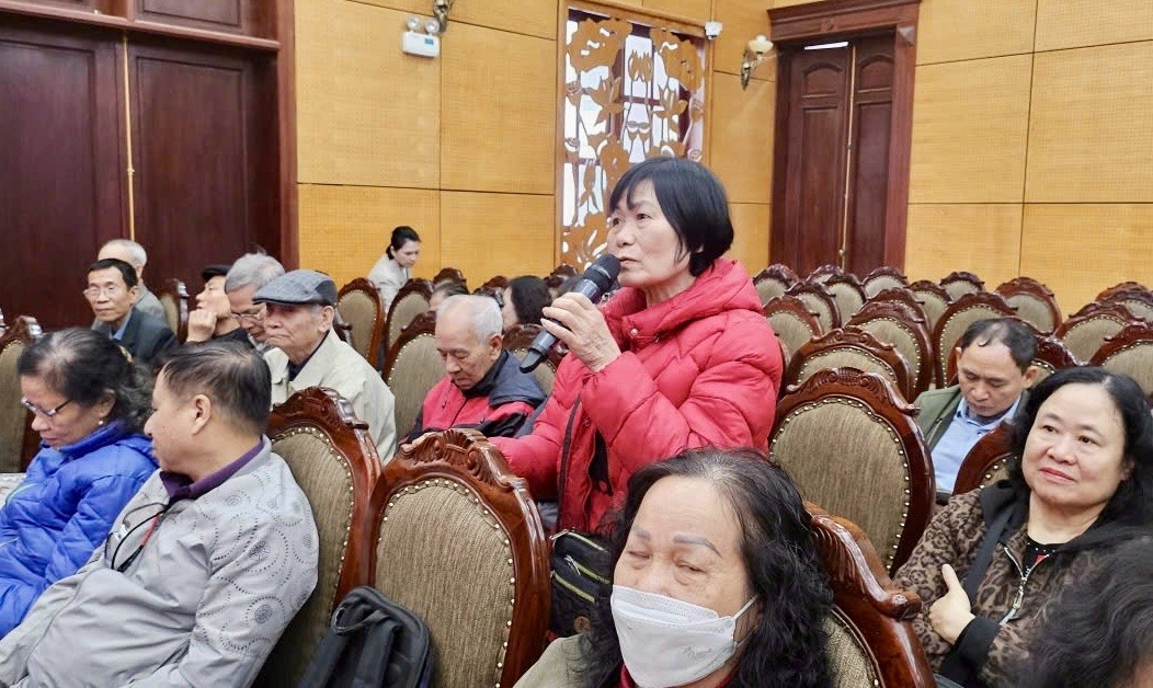 Cử tri Tây Hồ kiến nghị nhiều vấn đề dân sinh tại hội nghị tiếp xúc sau kỳ họp cuối năm 2025