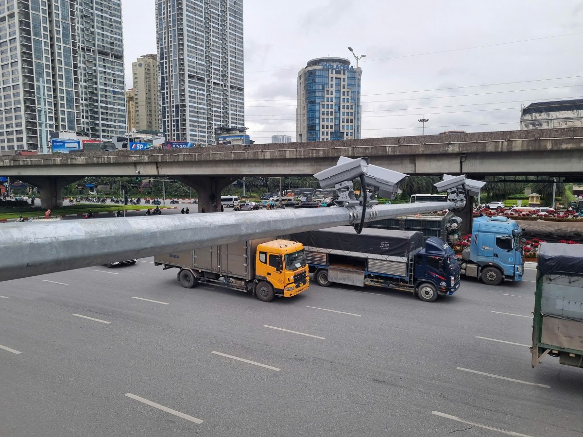 Giao thông Hà Nội chuyển biến tích cực sau 5 ngày vận hành camera AI
