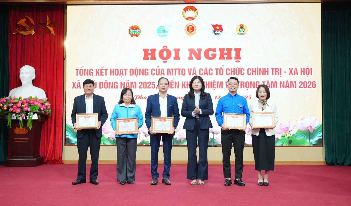 Mặt trận Tổ quốc Việt Nam xã Phù Đổng: Phát huy vai trò nòng cốt, củng cố khối đại đoàn kết toàn dân Mặt trận Tổ quốc Việt Nam xã Phù Đổng: Phát huy vai trò nòng cốt, củng cố khối đại đoàn kết toàn dân