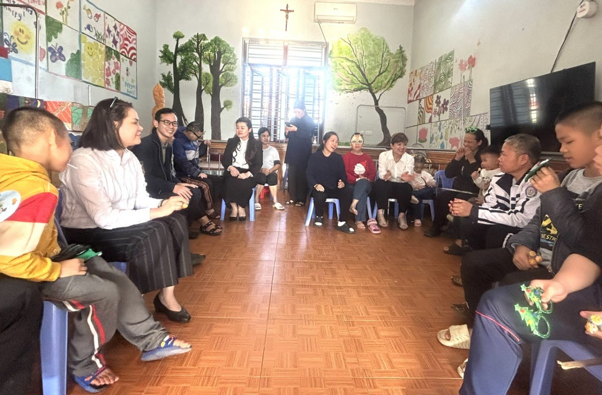 Trao gửi yêu thương tới Mái ấm Thánh Tâm nhân mùa Giáng sinh 2025 Trao gửi yêu thương tới Mái ấm Thánh Tâm nhân mùa Giáng sinh 2025