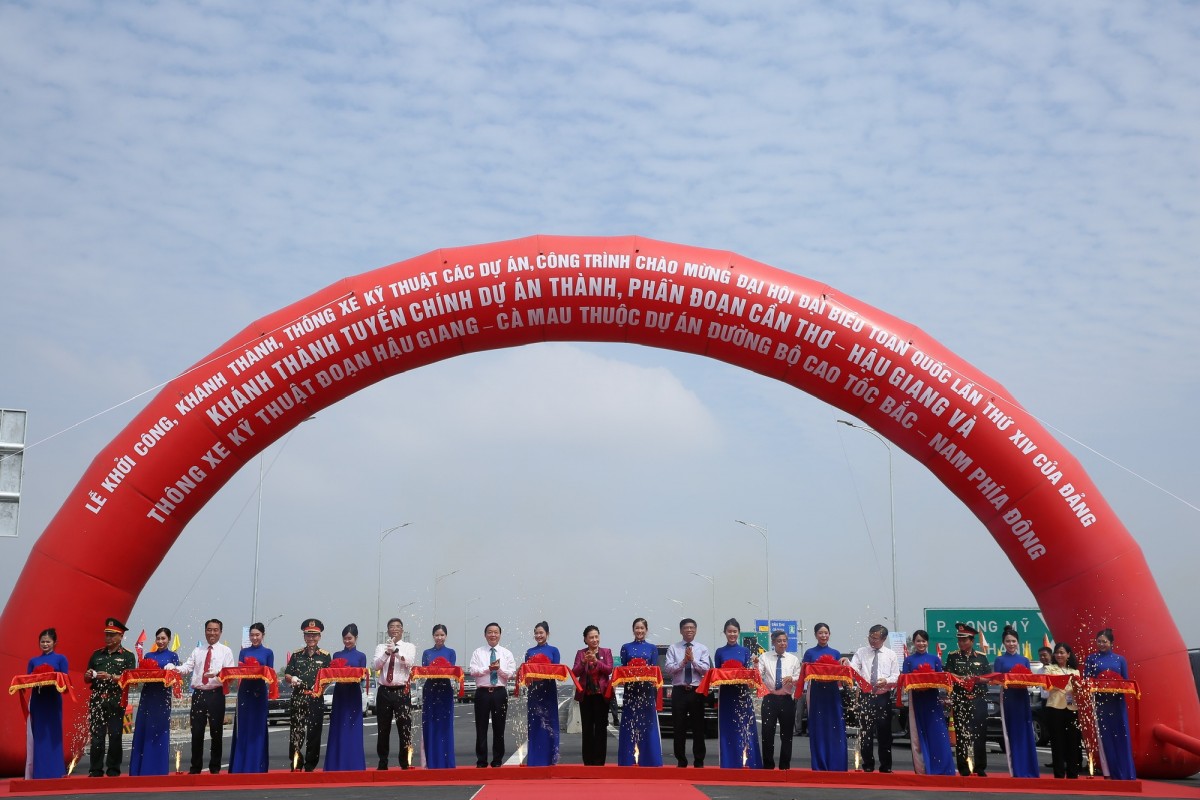 Cả nước khởi công, khánh thành 234 dự án, công trình mang khát vọng vươn xa ra biển lớn