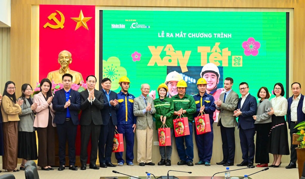 “Xây Tết” 2026 trao gần 30.000 phần quà cho công nhân lao động trên cả nước