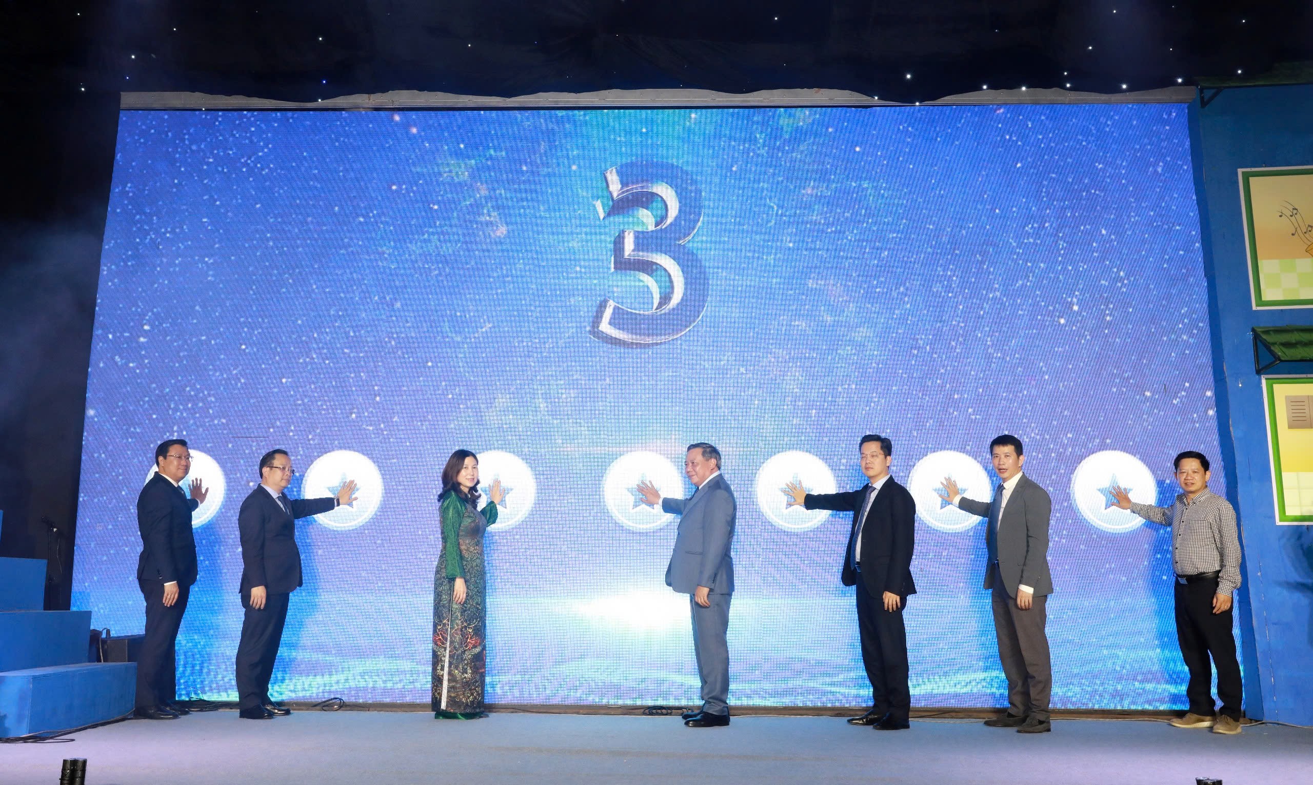 Khai mạc chuỗi hoạt động 