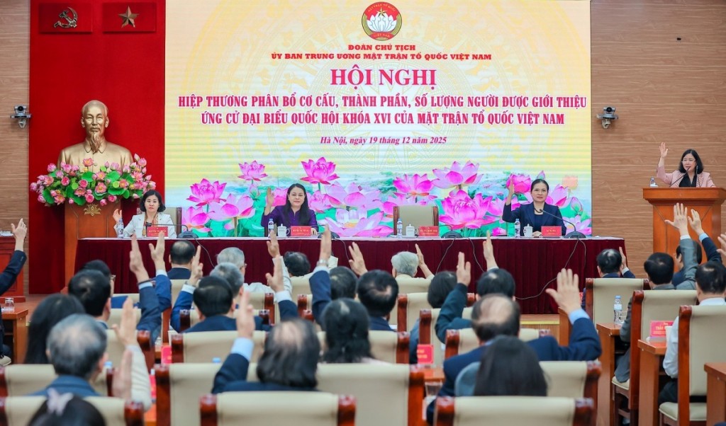 Khối MTTQ Việt Nam thống nhất giới thiệu 25 người ứng cử đại biểu Quốc hội khóa XVI