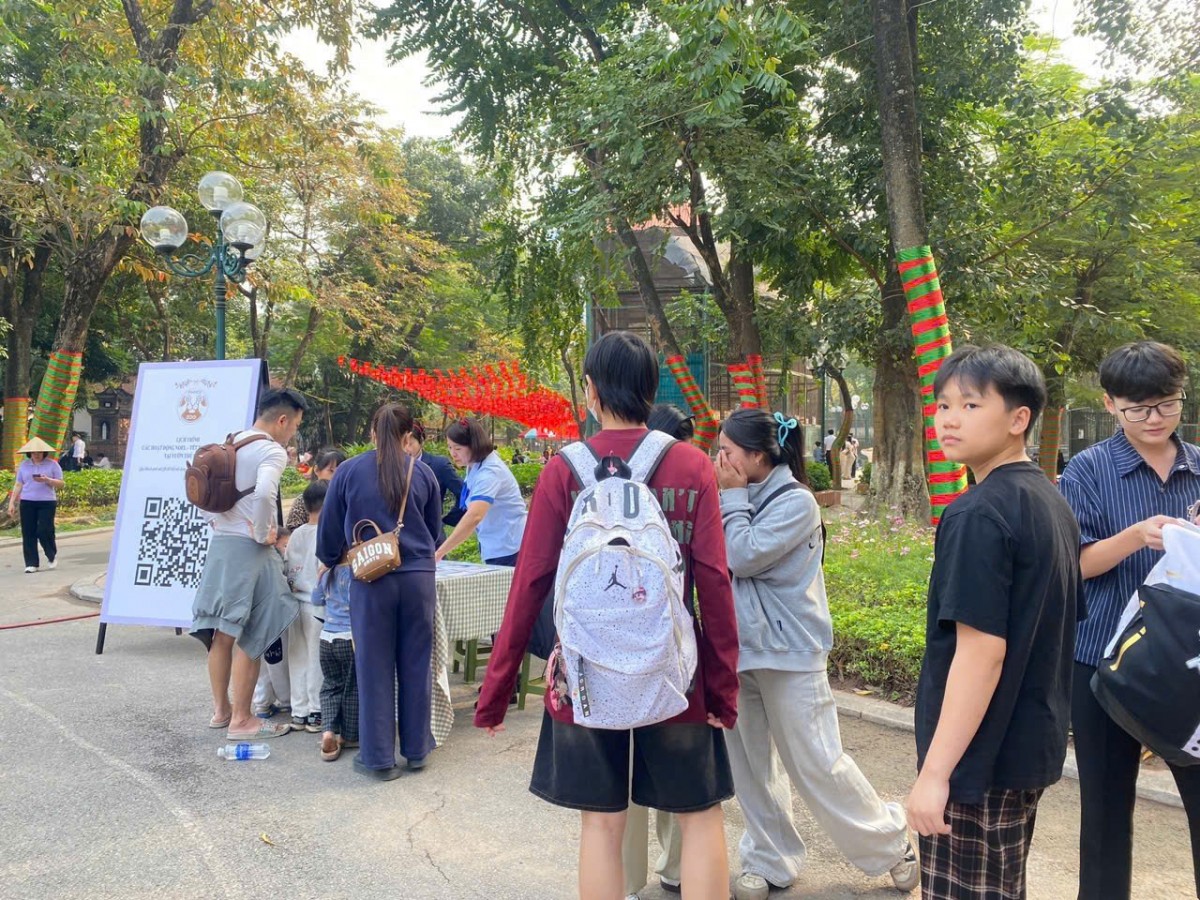 Rộn ràng các trải nghiệm dịp Noel - Tết Dương lịch cho trẻ em tại Vườn thú Hà Nội