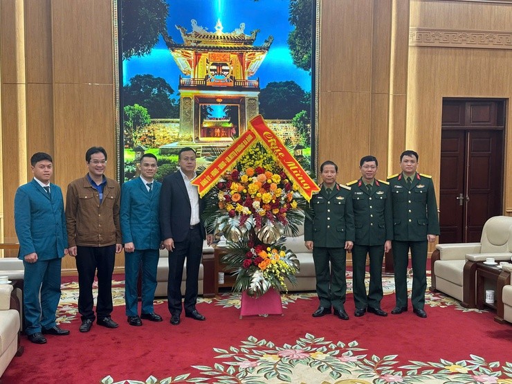 Nhiều hoạt động ý nghĩa nhân Ngày thành lập Quân đội nhân dân Việt Nam