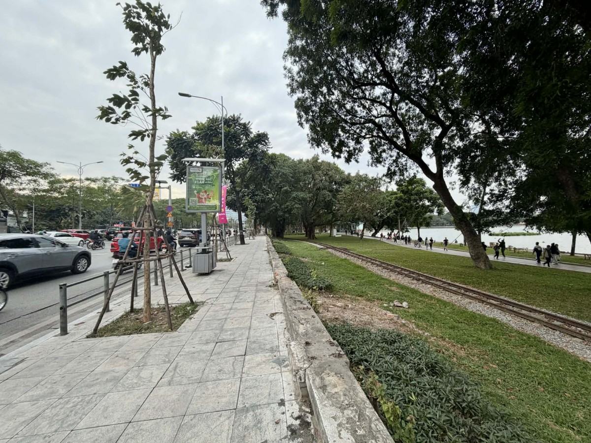 Không gian xanh hòa vào nhịp sống Thủ đô