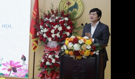 Tiếp tục nâng cao chất lượng chăm sóc sức khỏe nhân dân