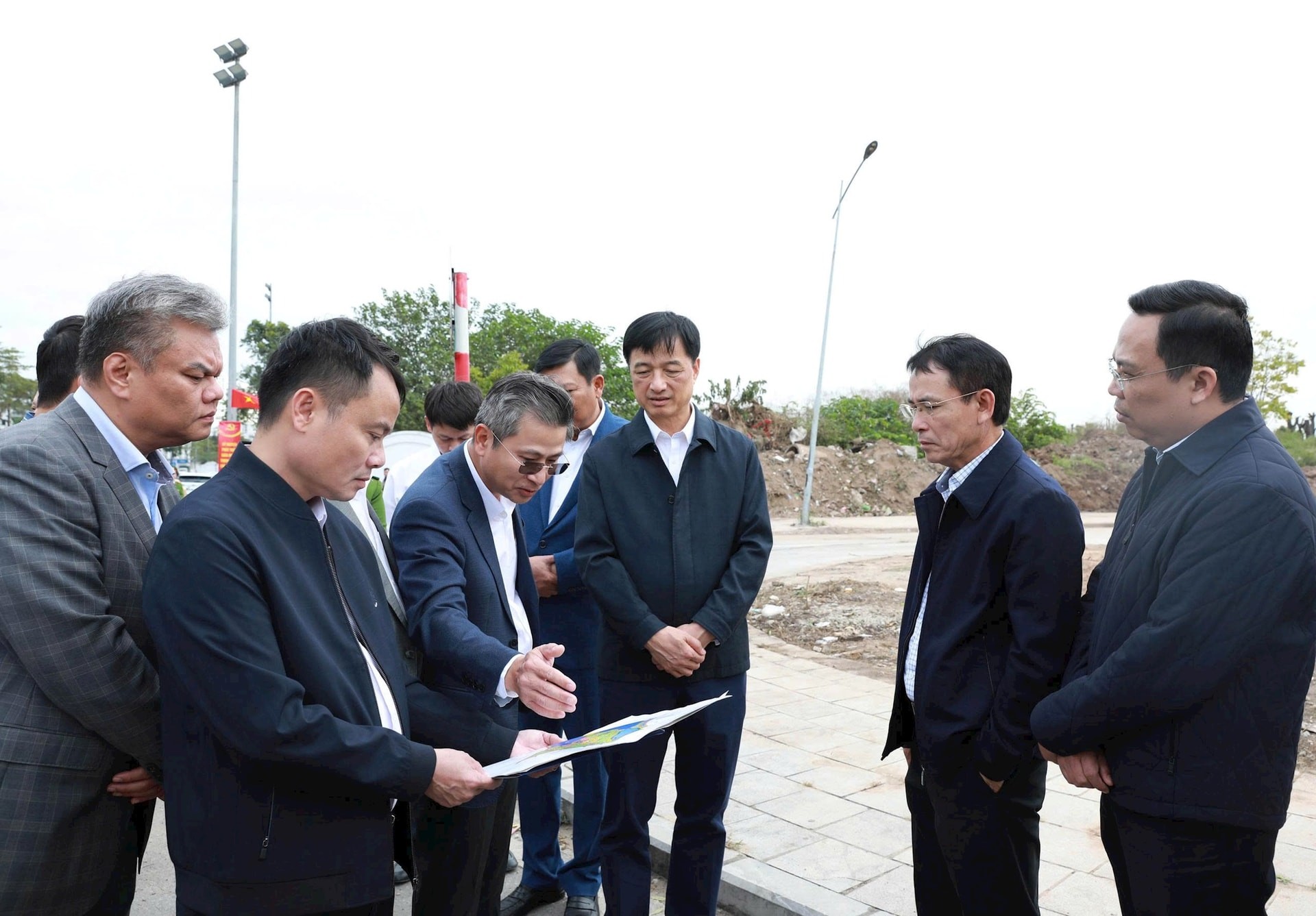 Bí thư Thành ủy Hà Nội Nguyễn Duy Ngọc kiểm tra tiến độ thi công các công trình, dự án trên địa bàn Thành phố