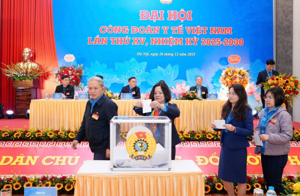 Ông Nguyễn Lương Tâm tái đắc cử Chủ tịch Công đoàn Y tế Việt Nam