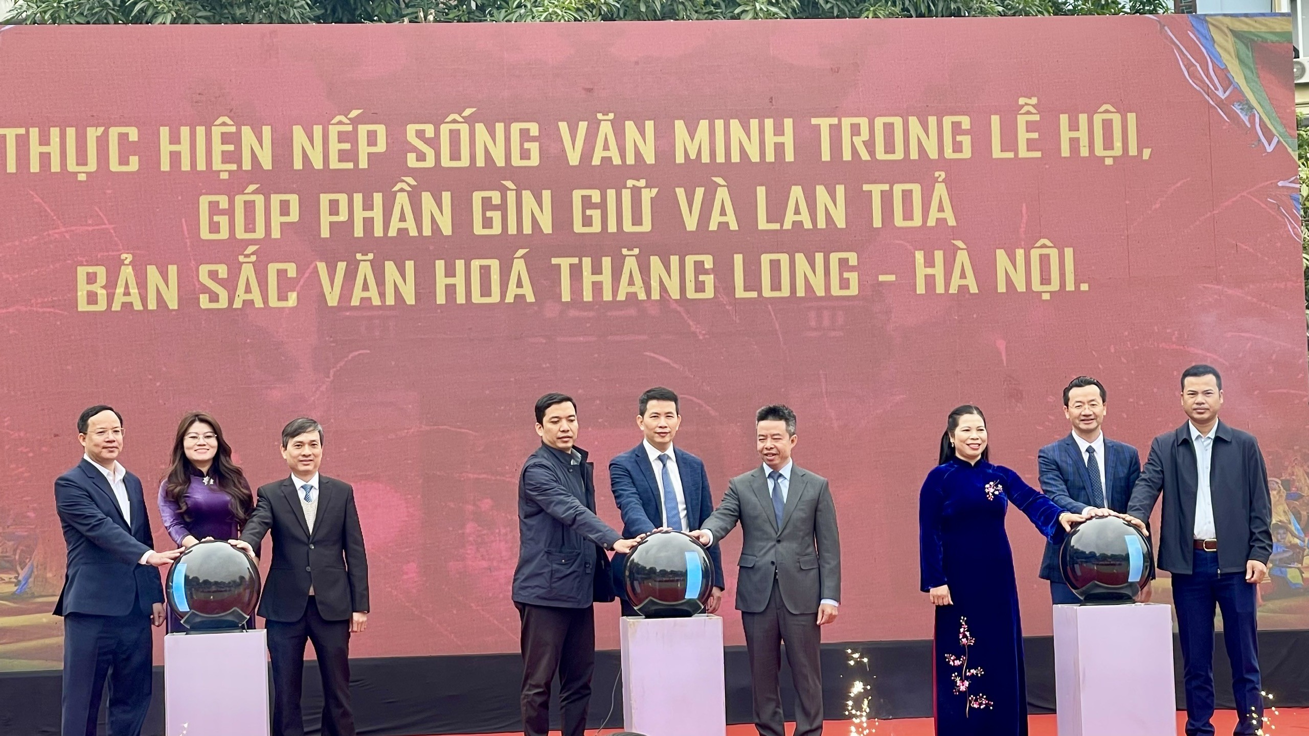 Hà Nội: Phát động thực hiện “Bộ tiêu chí về môi trường văn hóa trong lễ hội truyền thống”