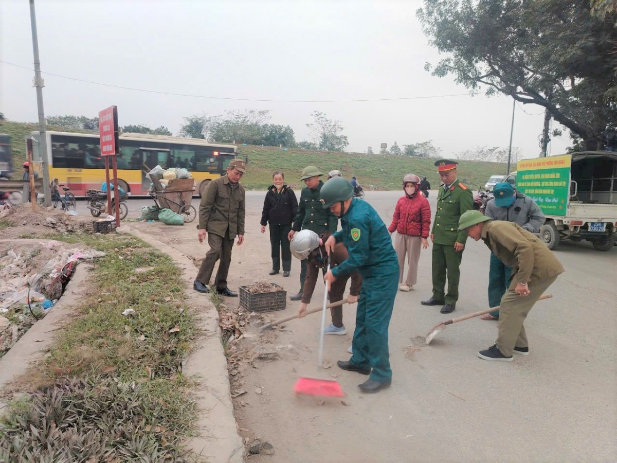 Yên Nghĩa đồng loạt ra quân làm sạch môi trường, đón Xuân Bính Ngọ