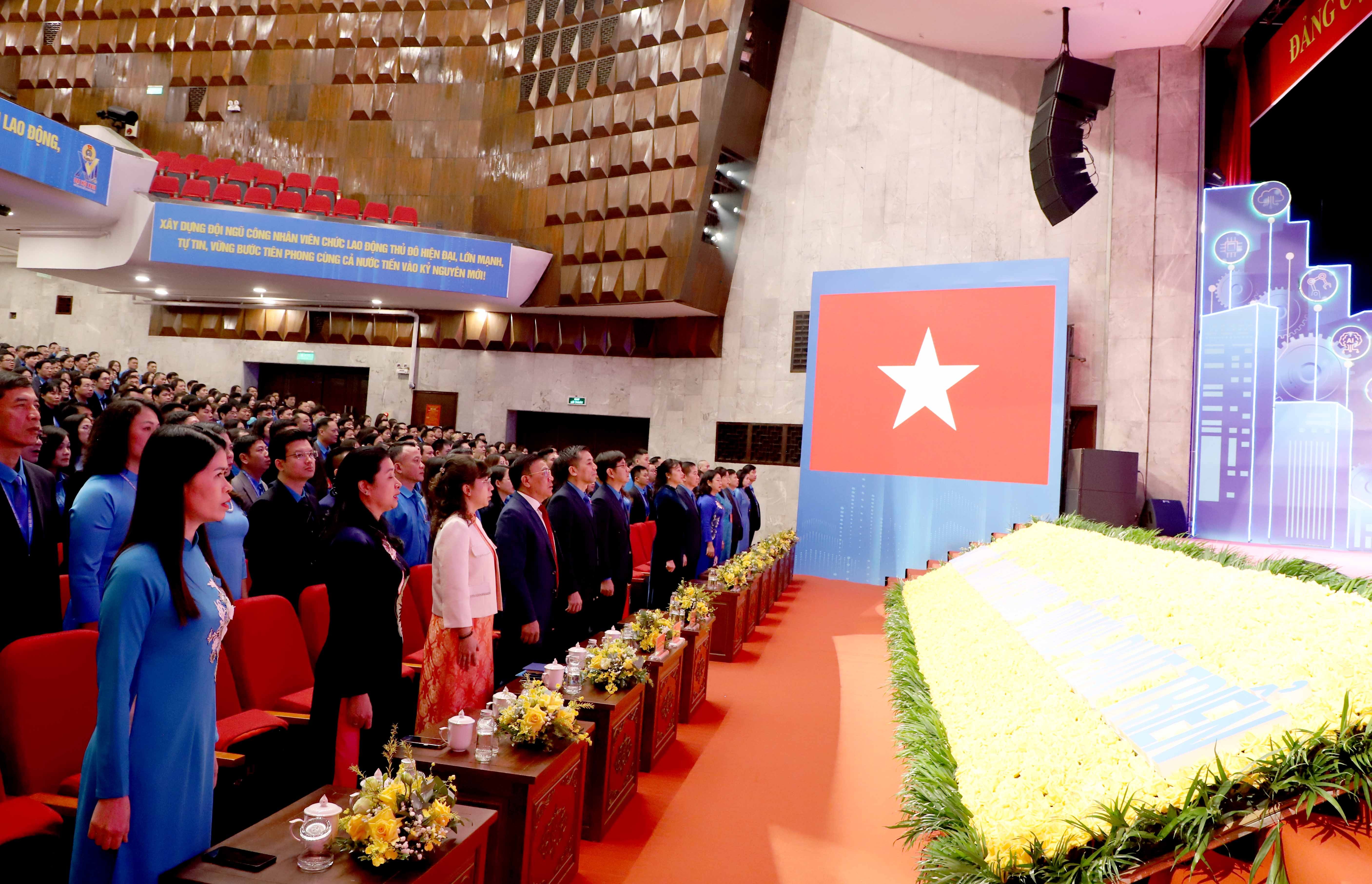 TRỰC TUYẾN: Ngày làm việc thứ nhất Đại hội Công đoàn thành phố Hà Nội lần thứ XVIII, nhiệm kỳ 2025 - 2030