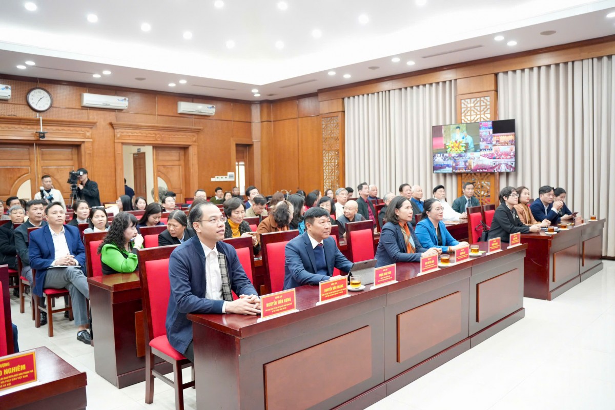 MTTQ Việt Nam Thành phố: Thực sự là “cầu nối” giữa các cấp ủy Đảng, chính quyền và Nhân dân MTTQ Việt Nam Thành phố: Thực sự là “cầu nối” giữa các cấp ủy Đảng, chính quyền và Nhân dân