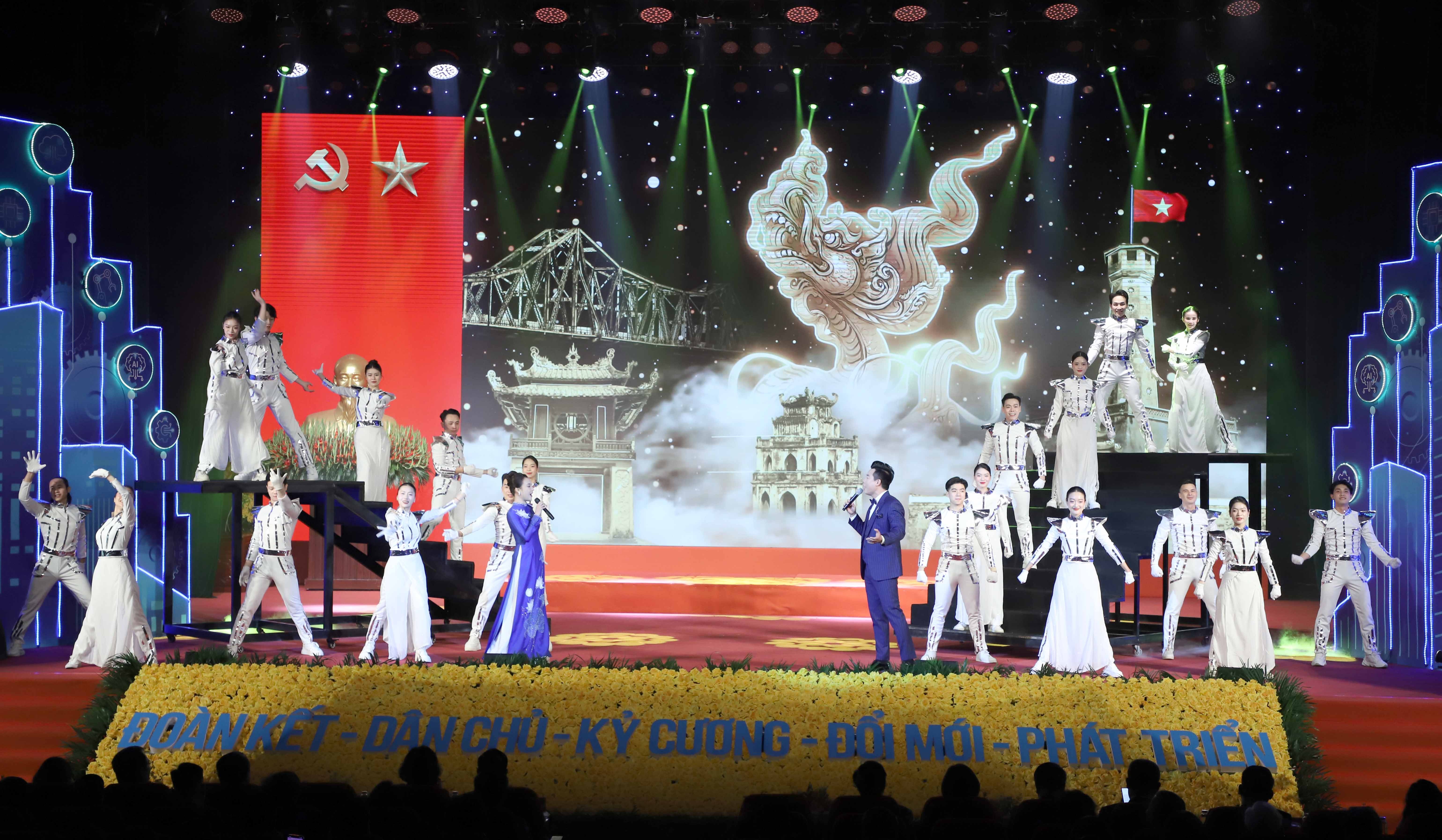 TRỰC TUYẾN: Đại hội Công đoàn thành phố Hà Nội lần thứ XVIII, nhiệm kỳ 2025   2030