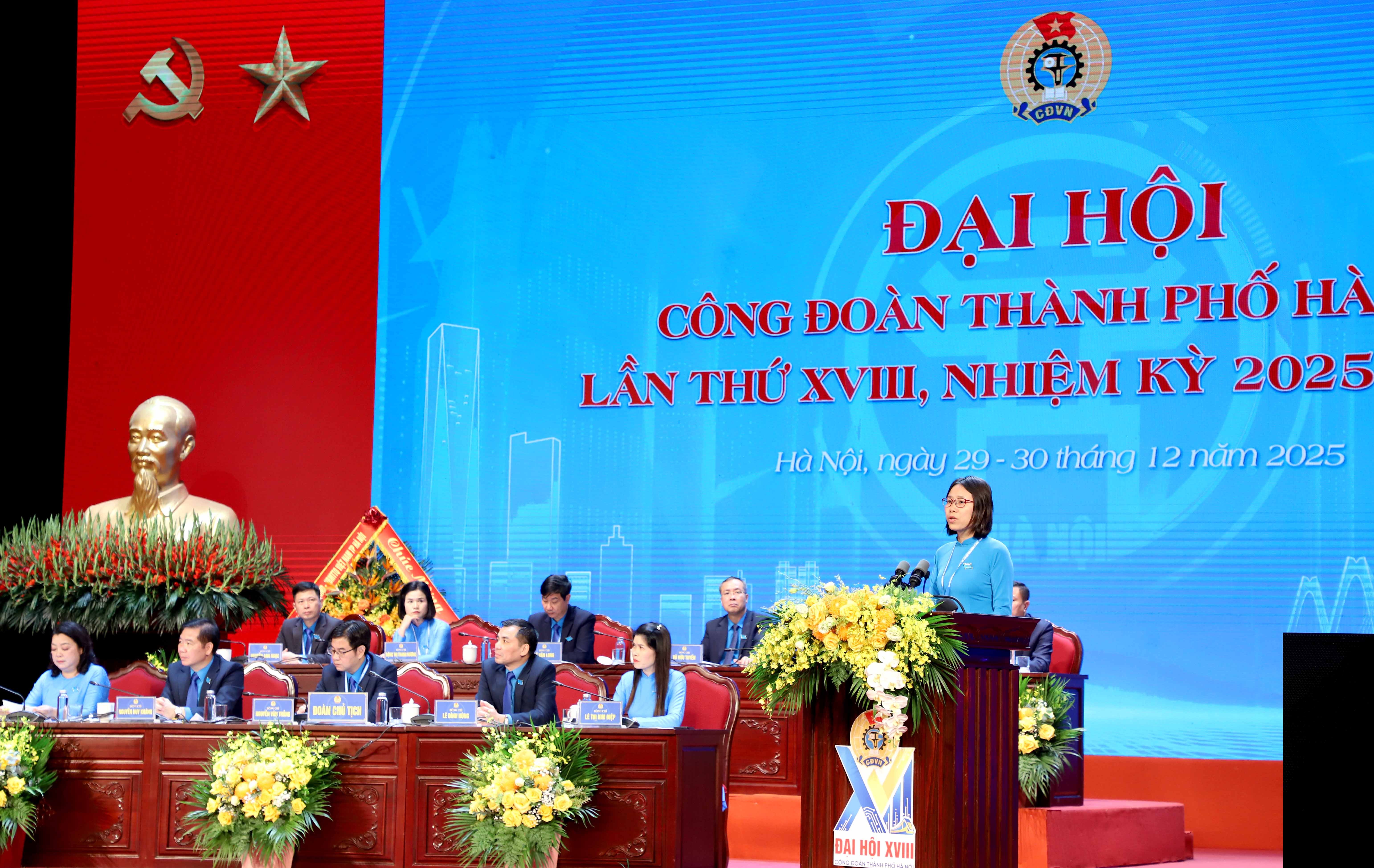 TRỰC TUYẾN: Đại hội Công đoàn thành phố Hà Nội lần thứ XVIII, nhiệm kỳ 2025 - 2030