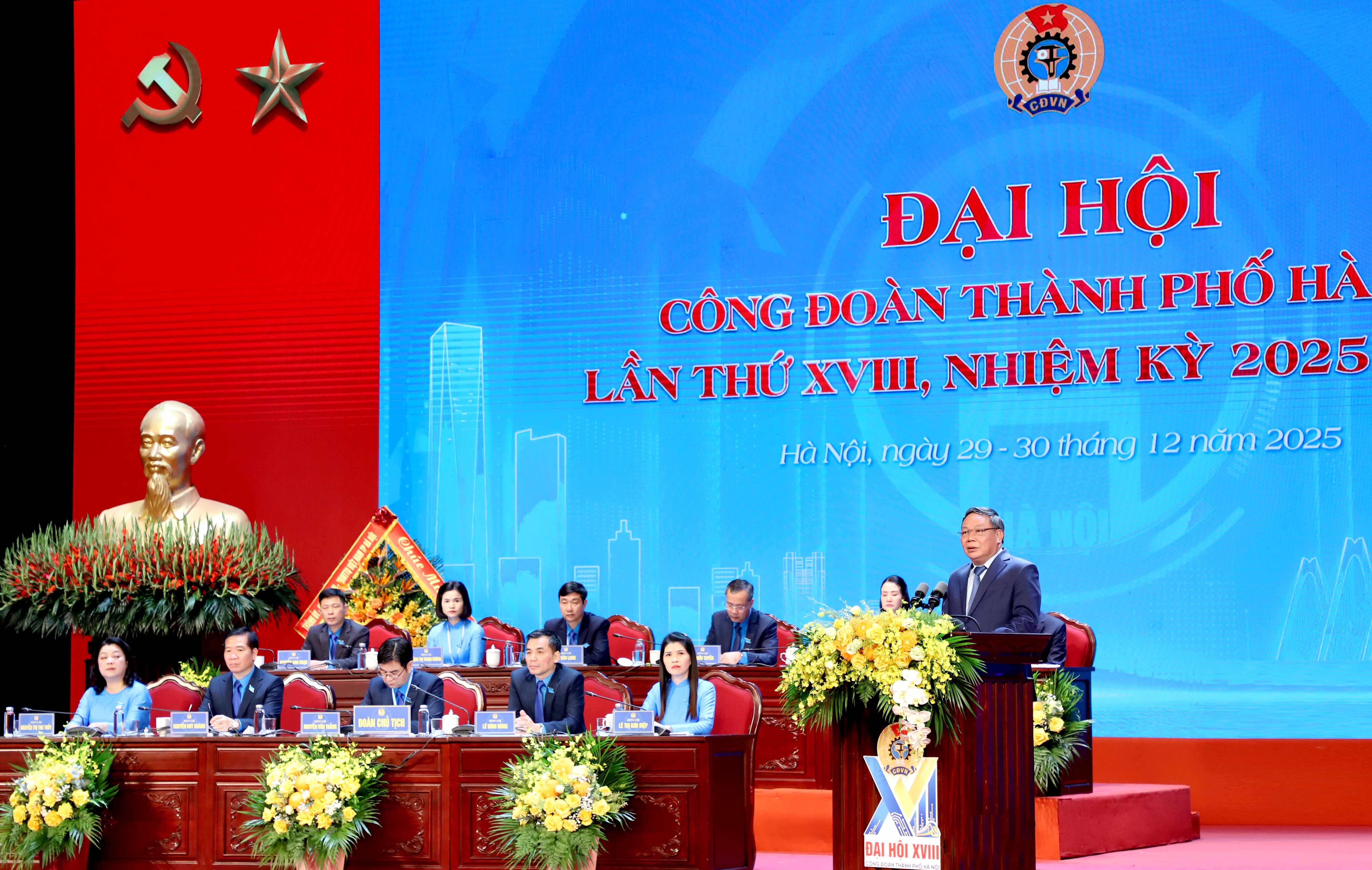 TRỰC TUYẾN: Đại hội Công đoàn thành phố Hà Nội lần thứ XVIII, nhiệm kỳ 2025 - 2030