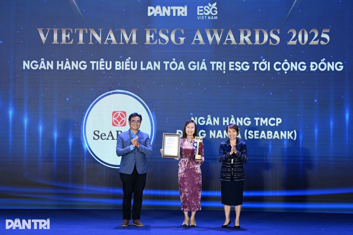 SeABank ghi dấu ấn trách nhiệm xã hội tại Vietnam ESG Awards và Tin Dùng Việt Nam 2025