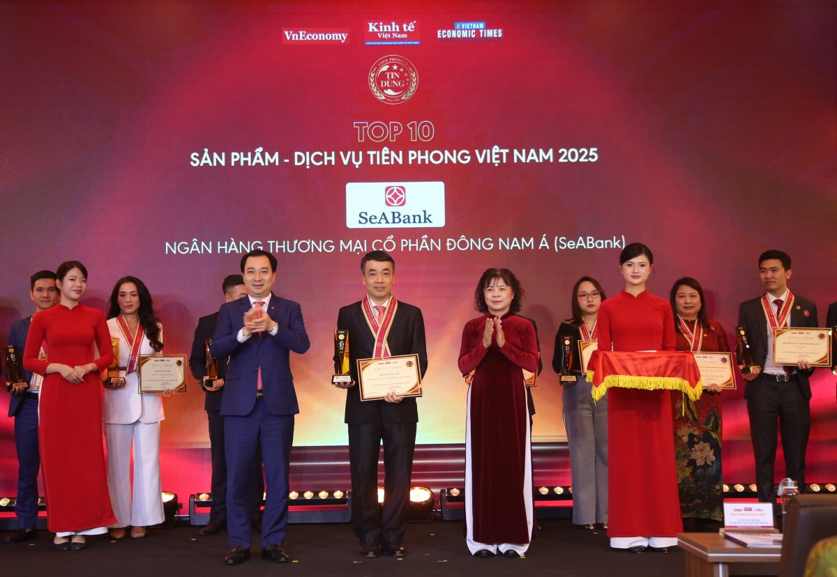 SeABank ghi dấu ấn trách nhiệm xã hội tại Vietnam ESG Awards và Tin Dùng Việt Nam 2025