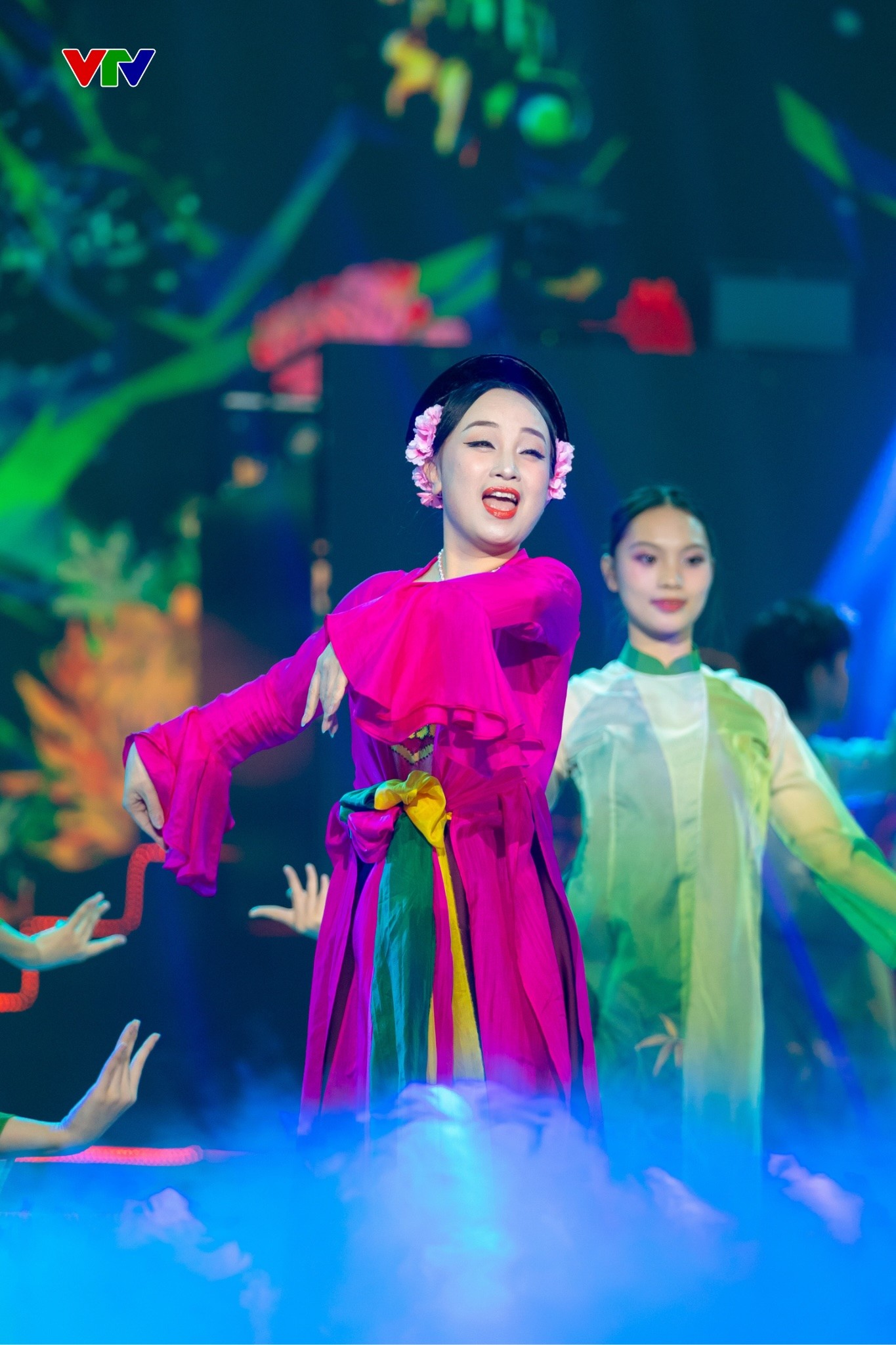 Bữa tiệc âm nhạc đa sắc màu trong 