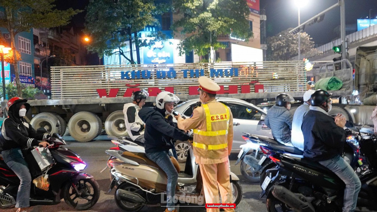 Hà Nội ứng dụng AI giám sát xuyên đêm, bảo đảm an toàn giao thông đêm Giao thừa 2026