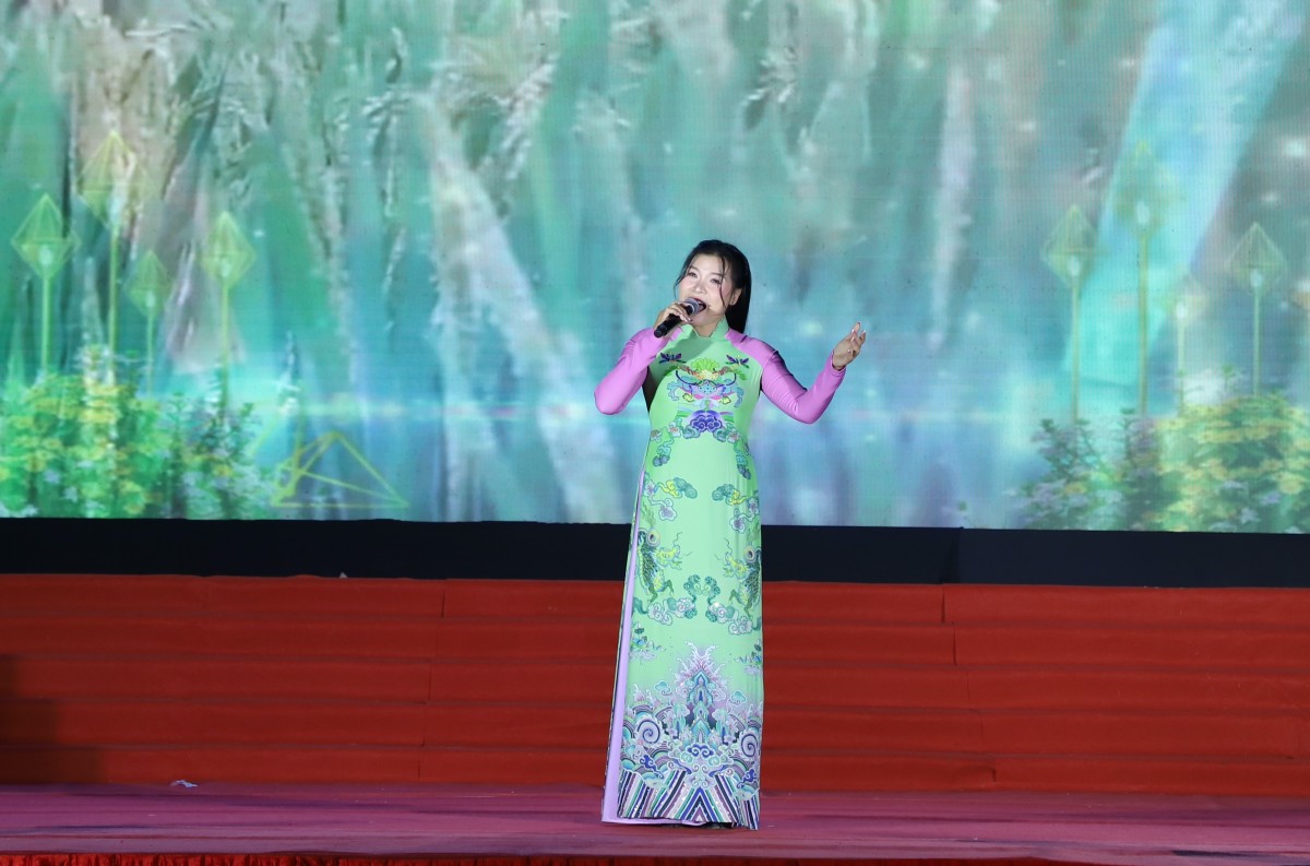 Đặc sắc Chương trình nghệ thuật chào mừng thành công Đại hội Công đoàn thành phố Hà Nội lần thứ XVIII