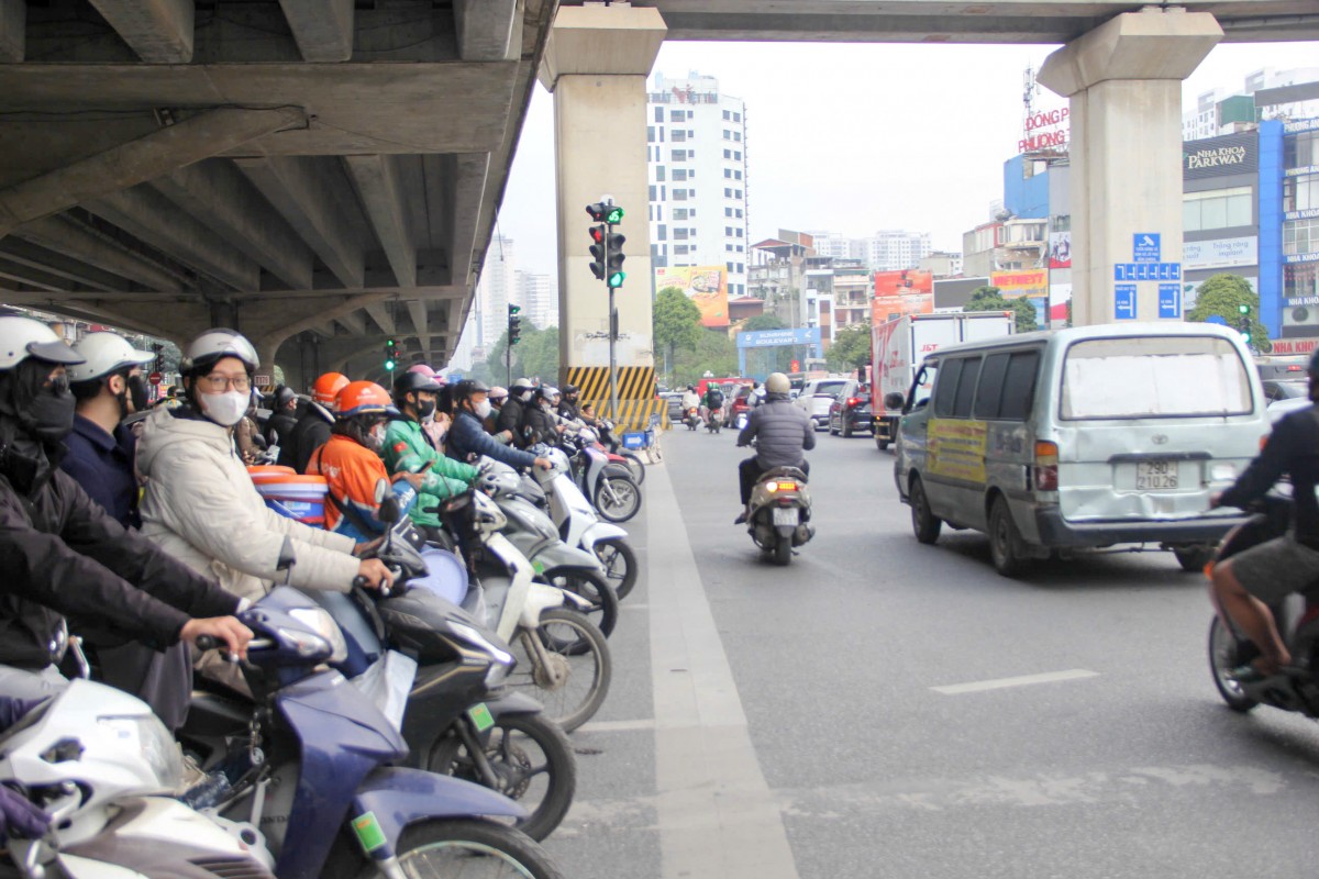 Hà Nội: Giao thông thông suốt, tai nạn giảm sâu trong kỳ nghỉ Tết Dương lịch