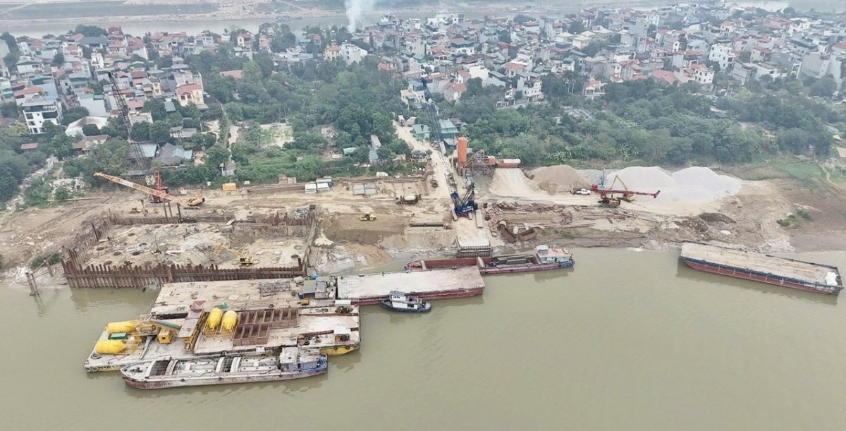 Hà Nội tăng tốc giải phóng mặt bằng xây dựng 7 cầu qua sông Hồng