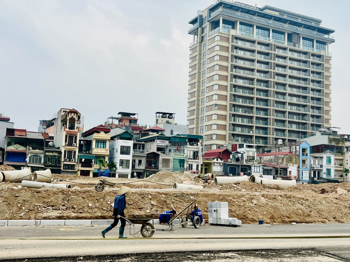 Trên những công trường không ngủ của Thủ đô