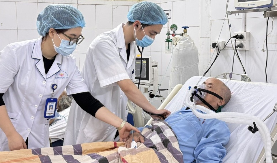 Mùa lạnh, đừng chủ quan với bệnh phổi tắc nghẽn mạn tính