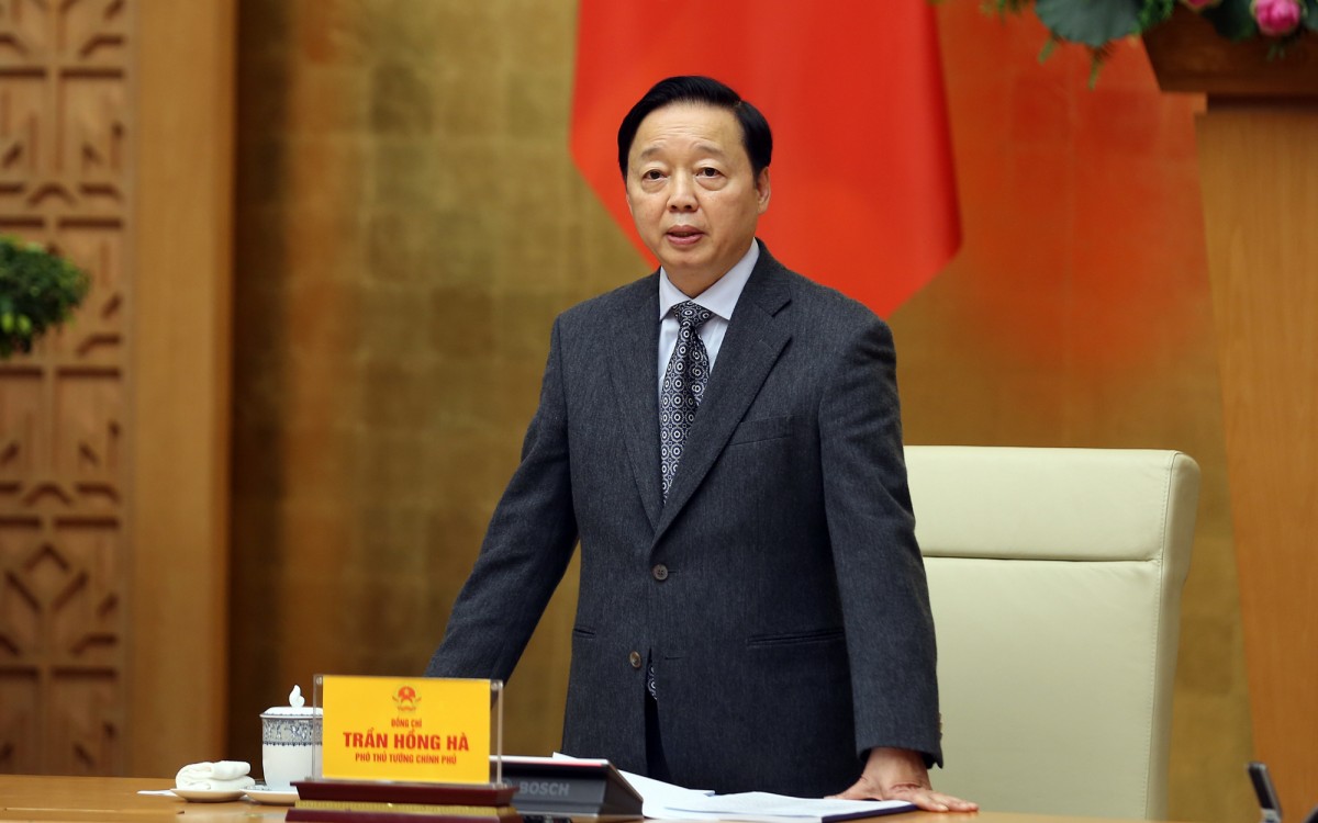 Hành động quyết liệt để kéo giảm tai nạn giao thông, ùn tắc tại các đô thị lớn