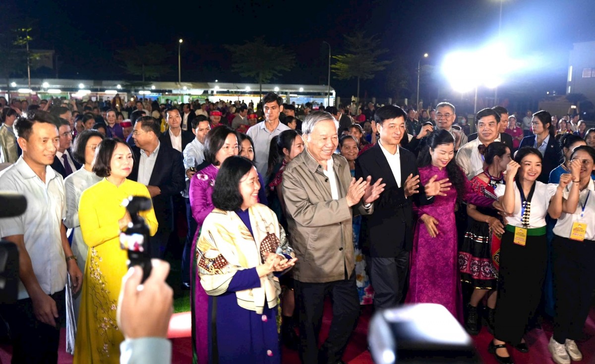 Dưới “mái nhà” đại đoàn kết toàn dân tộc, làm nên những mùa xuân