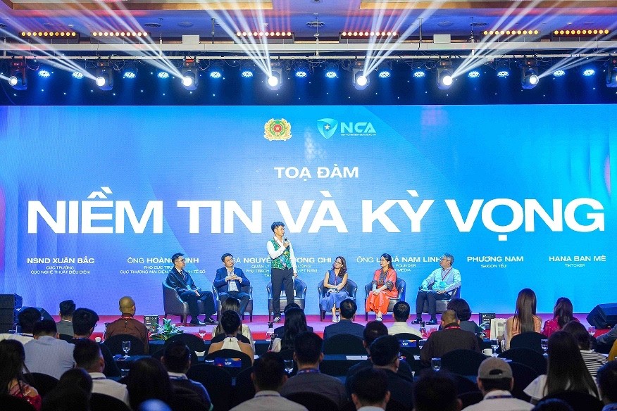 SHB cùng đất nước kiến tạo “Niềm tin số” SHB cùng đất nước kiến tạo “Niềm tin số”