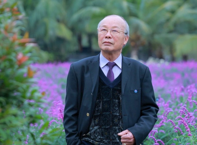 Người Bí thư Chi bộ “nói đi đôi với làm” ở phường Tây Hồ