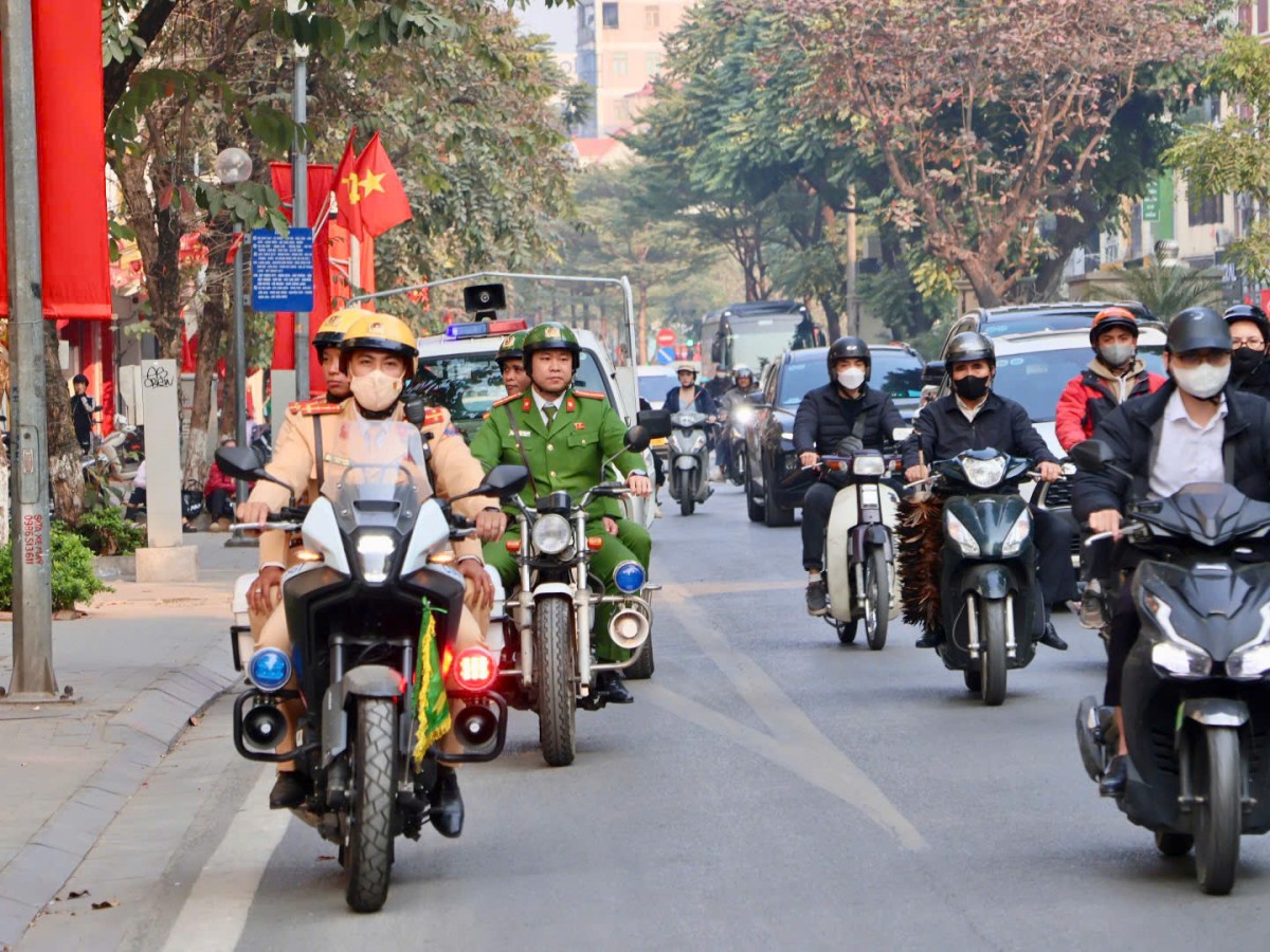 Công An Phường Ngọc Hà: Chủ Động Giữ Vững Trật Tự Địa Bàn Phục Vụ Đại Hội Xiv Của Đảng