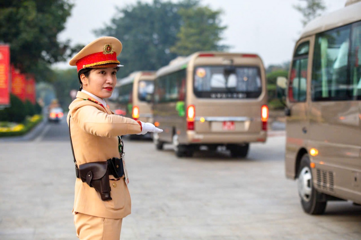 Công An Hà Nội Diễn Tập Dẫn Đoàn Phục Vụ Đại Hội Xiv Của Đảng