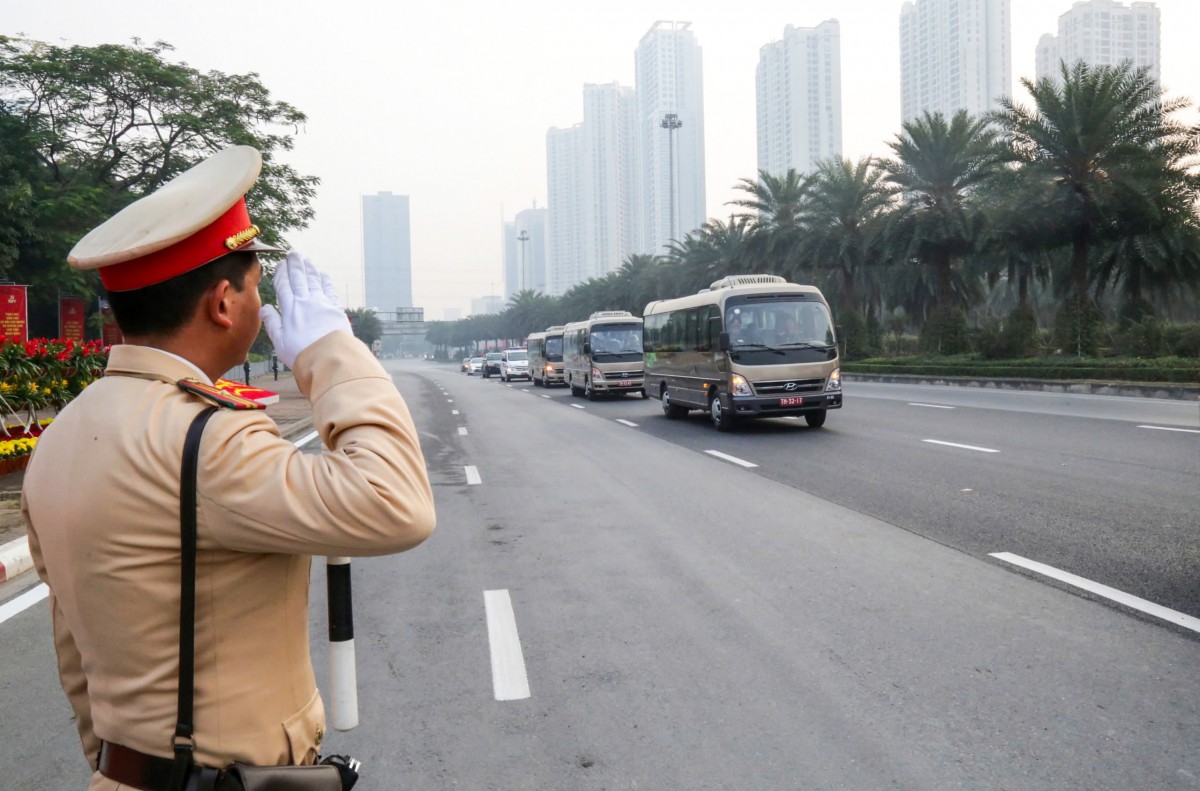 Công An Hà Nội Diễn Tập Dẫn Đoàn Phục Vụ Đại Hội Xiv Của Đảng